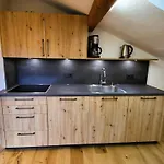 Haus Hoerterer | Chiemgau Karte Penzion Grassau (Bavaria)