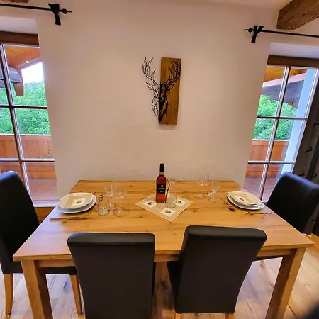Hoerterer Martina | Chiemgau Karte Vendégház *